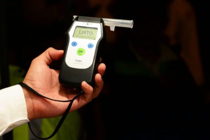 Leyes para conductores bajo la influencia del alcohol Leyes para conductores bajo la influencia del alcohol
