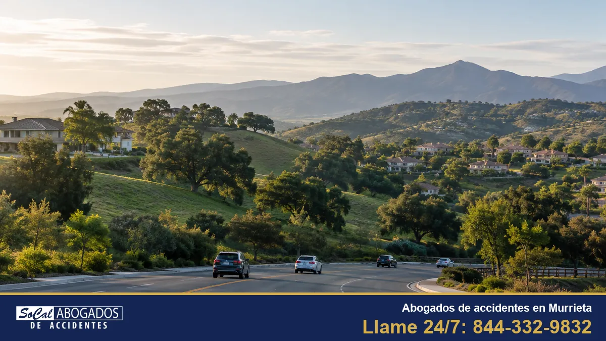 Abogados de accidentes en Murrieta: una calle entre las colinas de Murrieta